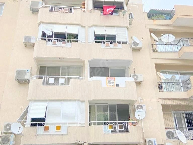 İzmir Karşıyaka Aksoyda SATILIK Bakımlı Daire