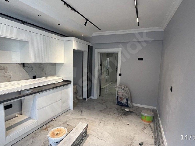 MERKEZİ KONUMDA SIFIR VE LÜKS BİNA DA SATILIK 2+1 DAİRE ! - Görsel 2