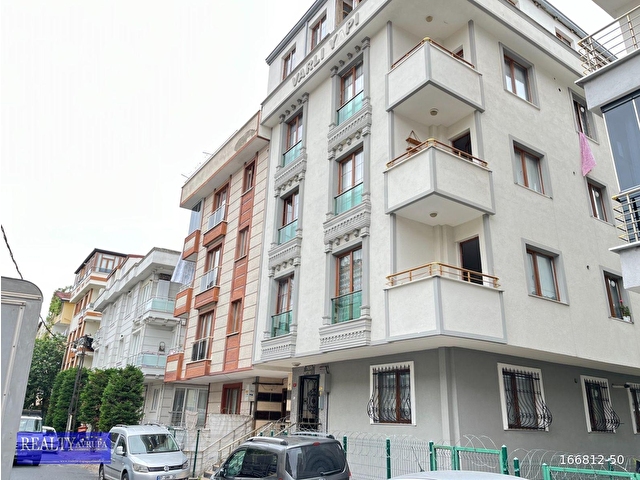 Sancaktepe Sarıgazi Atatürk Mah.Kiralık 2+1 Daire Ayrı Mutfaklı