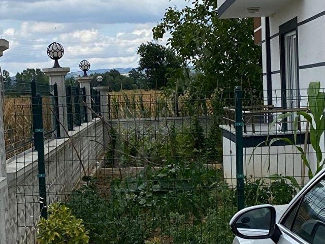 UZUNÇİFTLİK MERKEZİ YERDE ÇATI DUBLEKS - Görsel 29