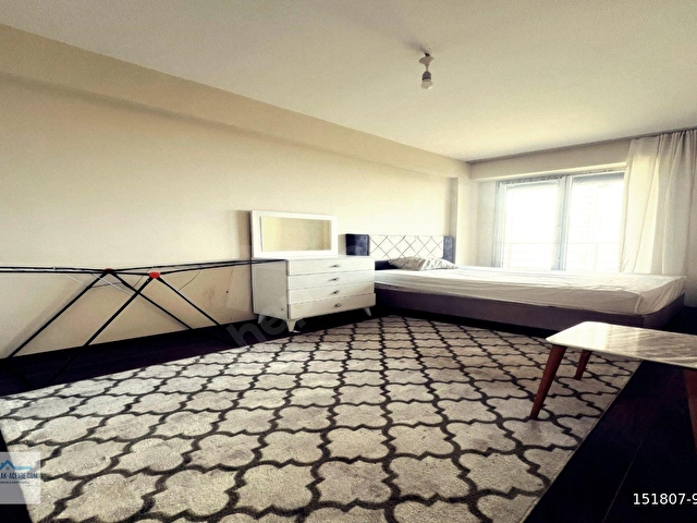 ACENTEDEN METROBÜSÜN DİBİNDE SATILIK SİTE İÇİ 1+1 DAİRE YÜKSEK KİRA GETİRİLİ - Görsel 4