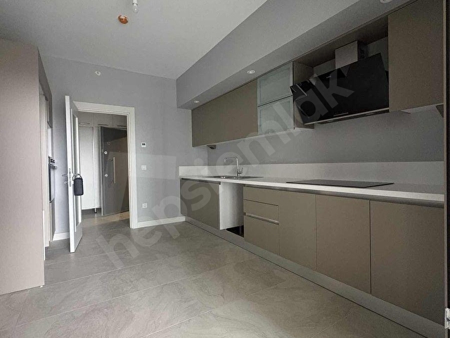Emlak Konut 7. Etapta Prestijli Yaşam | 4+1 153m2 Net - Görsel 12