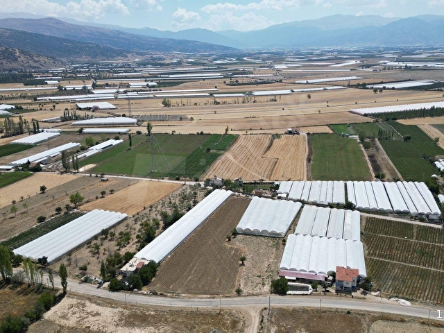 ELMALI KIZILBEL MEVKİNDE 3.000 m² YÜKSEK  BAKIMLI SERA SATILIKTIR. - Görsel 10