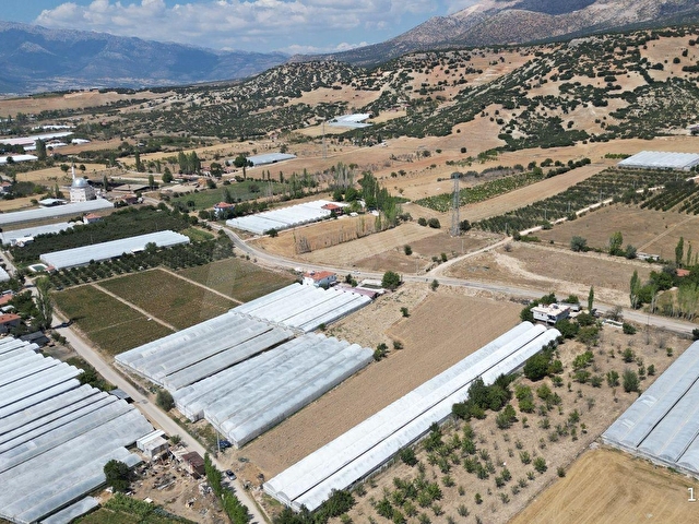 ELMALI KIZILBEL MEVKİNDE 3.000 m² YÜKSEK  BAKIMLI SERA SATILIKTIR. - Görsel 21