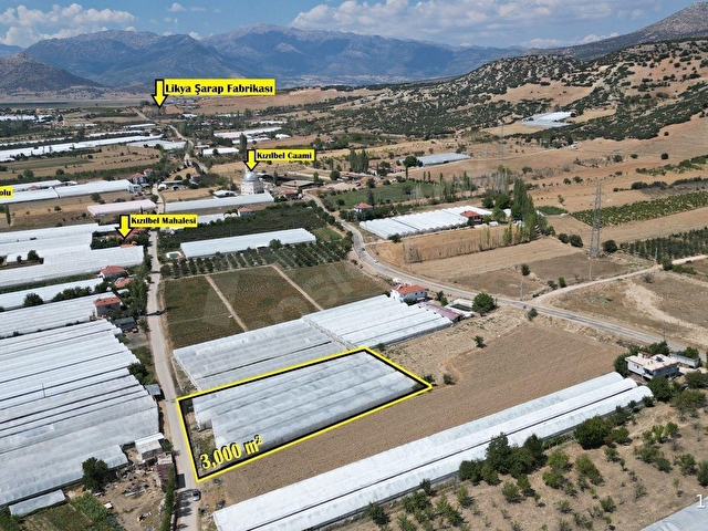 ELMALI KIZILBEL MEVKİNDE 3.000 m² YÜKSEK  BAKIMLI SERA SATILIKTIR. - Görsel 2