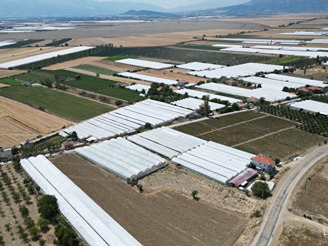 ELMALI KIZILBEL MEVKİNDE 3.000 m² YÜKSEK  BAKIMLI SERA SATILIKTIR. - Görsel 17
