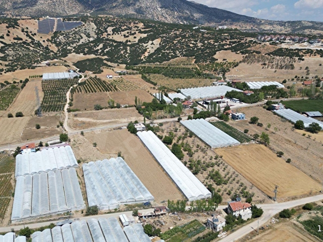 ELMALI KIZILBEL MEVKİNDE 3.000 m² YÜKSEK  BAKIMLI SERA SATILIKTIR. - Görsel 24