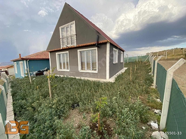 HİSSE TAPULU TAKASA AÇIK MÜSTEKİL EV VE BAHÇESİ - Görsel 2