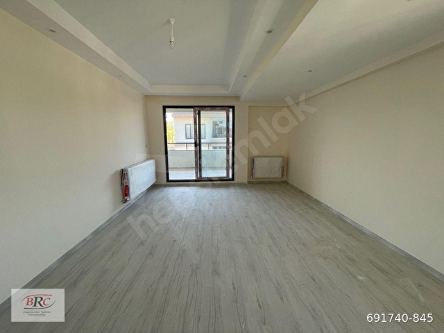Çanakkale Biga Sakarya Mah. YeniYaka Mevkiinde Kiralık 3+1 Daire - Görsel 11