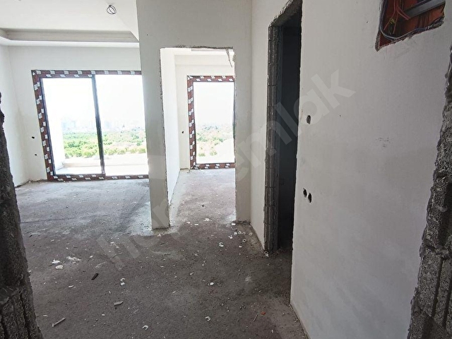 MURAT EMLAKTAN MERSİN MEZİTLİDE 65 METRE KARE 1+1 AMERİKAN MUTFAK SATILIK DAİRE. - Görsel 28