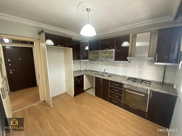 AYDIN EGE EMLAKTAN EFELER MAH. KAYMAKAMLIK BİNASINA YAKIN 3+1 120m2 KİRALIK DAİRE - Görsel 5