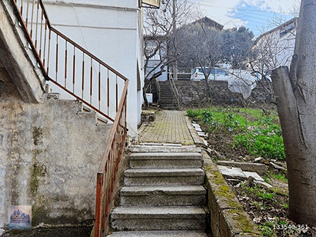 GÖLCÜK MÜSTAKİL TADINDA CADDEYE YAKIN SATILIK DAİRE - Görsel 4