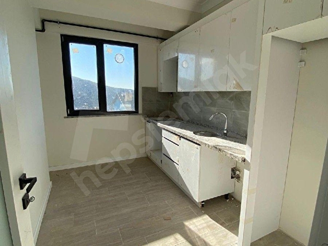 TAVŞANLI SIFIR ARAKAT SATILIK 2+1 İSKAN ALINMIŞ OTURUMA HAZIR FIRSAT DAİRE. - Görsel 2