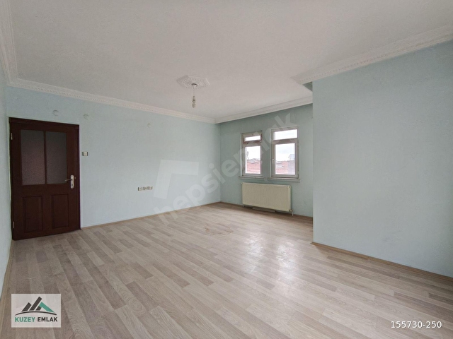 KUZEY EMLAKTAN ERGENEKON MAHALLESİNDE MANZARALI 3+1 DAİRE - Görsel 3