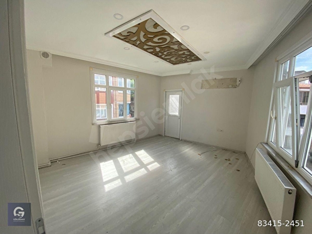 GÖLGEMAY EMLAKTAN  KEMER CADDESİNDE 70M 2+1 DAİRE
