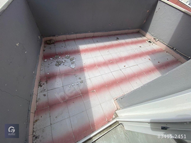 GÖLGEMAY EMLAKTAN  KEMER CADDESİNDE 70M 2+1 DAİRE - Görsel 5