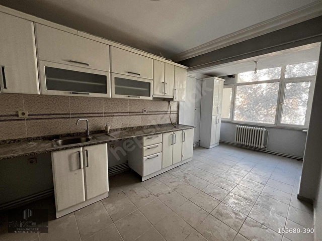 BALIKESİR ALTIEYLÜL BAHÇELİEVLER MAHALLESİ 3+1 KİRALIK DAİRE - Görsel 6