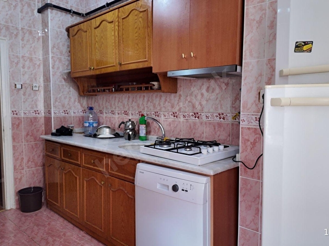 KOLEJ METROYA 10DK KATTA EŞYALI OTOPARKLI 3 BALKONLU KİRALIK 3+1 - Görsel 3