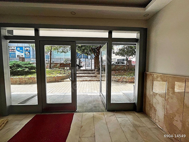 SİTE İÇİ METROBÜSE 2 DAKİKALIK MESAFEDE GENİŞ 3+1 KİRALIK DAİRE - Görsel 3