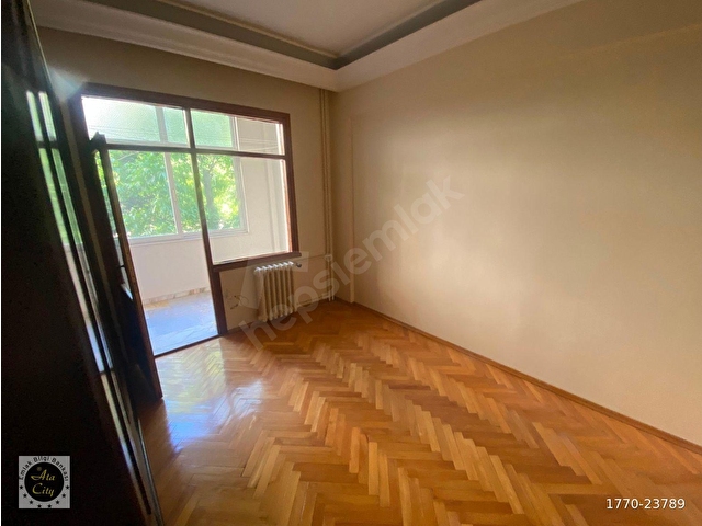 KADIKÖY ERENKÖY DE KİRALIK DAİRE 3+1 140 M2 BALKONLU BOŞ - Görsel 8