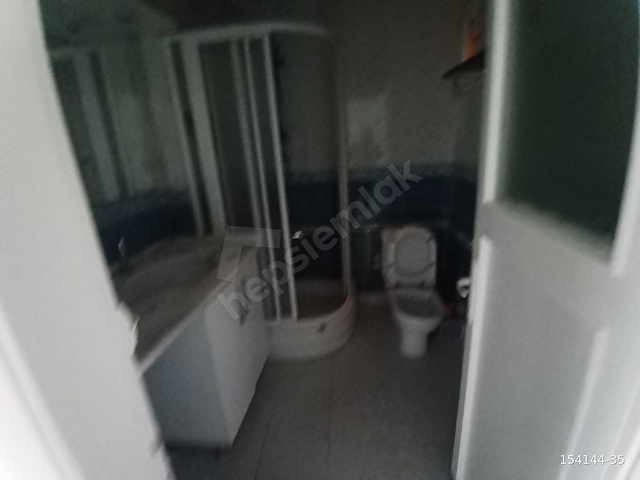 ÜSKÜDAR VALİDEİ ATİKTE BAKIMLI GENİŞ DAİRE 40 BİN TL - Görsel 24