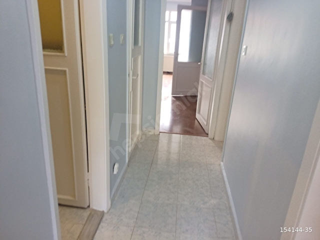 ÜSKÜDAR VALİDEİ ATİKTE BAKIMLI GENİŞ DAİRE 40 BİN TL - Görsel 2
