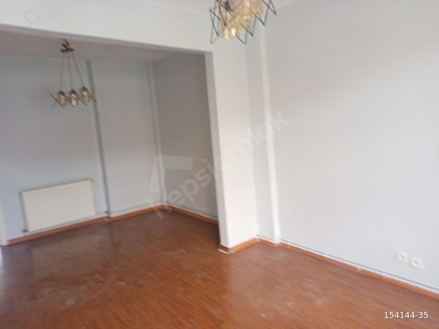 ÜSKÜDAR VALİDEİ ATİKTE BAKIMLI GENİŞ DAİRE 40 BİN TL - Görsel 26