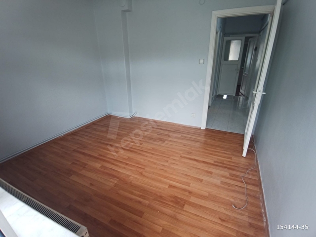 ÜSKÜDAR VALİDEİ ATİKTE BAKIMLI GENİŞ DAİRE 40 BİN TL - Görsel 9