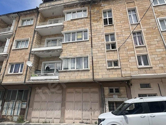 1 EMLAK da MEHMET AKİF ERSOY MAH.KİRALIK 3+1 DAİRE