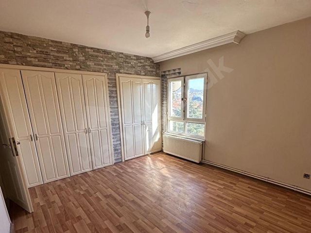ATA EMLAKTAN YALOVA MERKEZDE 2+1 BOŞ KİRALIK DAİRE - Görsel 5