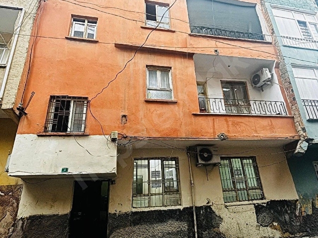 3 katlı komple satılık