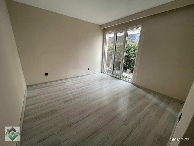 BAHÇEŞEHİR KONAKLARI 1. ETAP ÖNÜ AÇIK 4+1 SATILIK DAİRE - Görsel 15