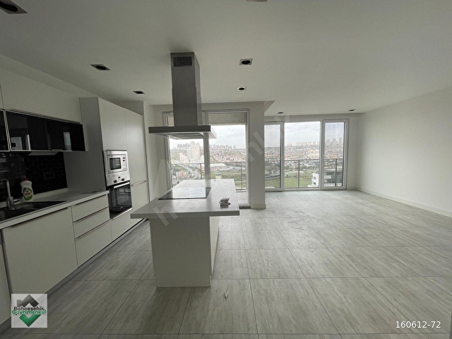 BAHÇEŞEHİR KONAKLARI 1. ETAP ÖNÜ AÇIK 4+1 SATILIK DAİRE - Görsel 14