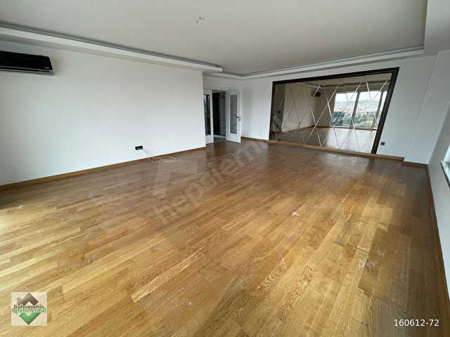 BAHÇEŞEHİR KONAKLARI 1. ETAP ÖNÜ AÇIK 4+1 SATILIK DAİRE - Görsel 8
