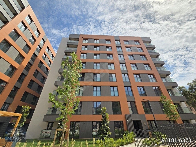 KAPALI OTOPARKLI 7&24 GÜVENLİKLİ LÜKS SİTEDE 3+1 SIFIR ARA KAT DAİRE - Görsel 4