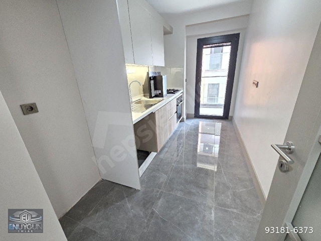 KAPALI OTOPARKLI 7&24 GÜVENLİKLİ LÜKS SİTEDE 3+1 SIFIR ARA KAT DAİRE - Görsel 12