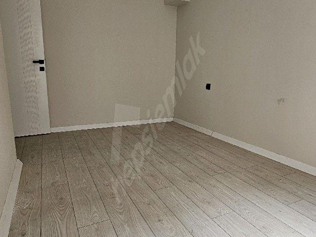 MERKEZİ KONUMDA,İlk oturan siz olun,sıfır kiralık daire - Görsel 13