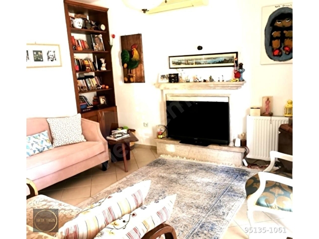 Bodrum Gümüşlük Geniş Bahçeli Yıllık kiralık Köşe Villa - Görsel 2