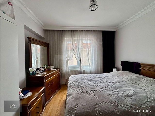 ÖZGÜL EMLAKtan MERKEZİ KONUMDA FULL YAPILI MASRAFSIZ ORTA KAT 3+1 DAİRE - Görsel 21