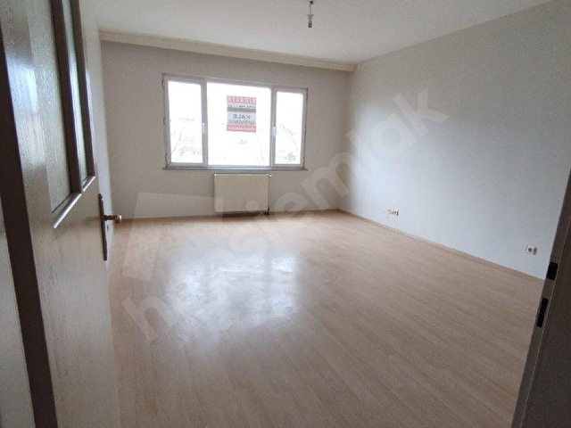 KAPAKLI YILDIZKENT TE SİTE İÇERİSİNDE ARAKAT 3+1 MASRAFSIZ  KİRALIK DAİRE - Görsel 6