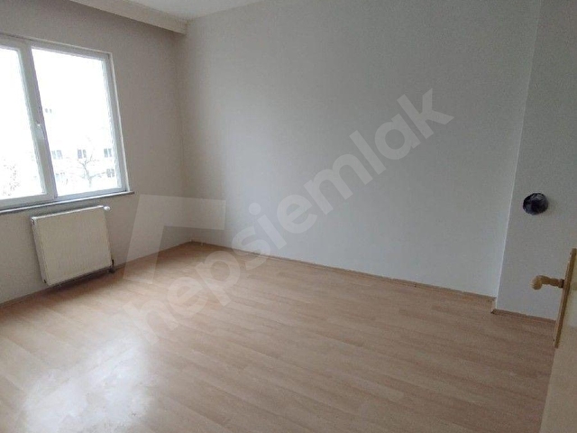 KAPAKLI YILDIZKENT TE SİTE İÇERİSİNDE ARAKAT 3+1 MASRAFSIZ  KİRALIK DAİRE - Görsel 8
