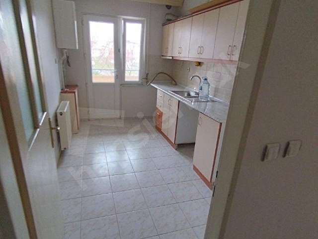 KAPAKLI YILDIZKENT TE SİTE İÇERİSİNDE ARAKAT 3+1 MASRAFSIZ  KİRALIK DAİRE - Görsel 19