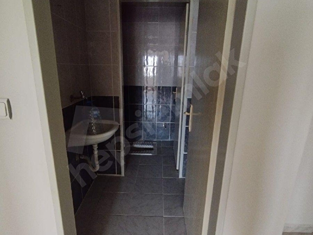 KAPAKLI YILDIZKENT TE SİTE İÇERİSİNDE ARAKAT 3+1 MASRAFSIZ  KİRALIK DAİRE - Görsel 27