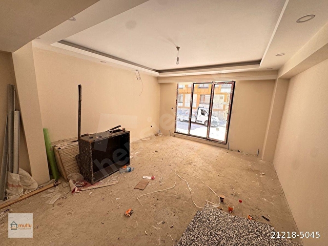 BAHÇELİEVLER ÇAMLIK CADDESİNDE, SIFIR, GÜNEY CEPHE, YÜKSEK GİRİŞ, 2+1 SATILIK DAİRE - Görsel 2