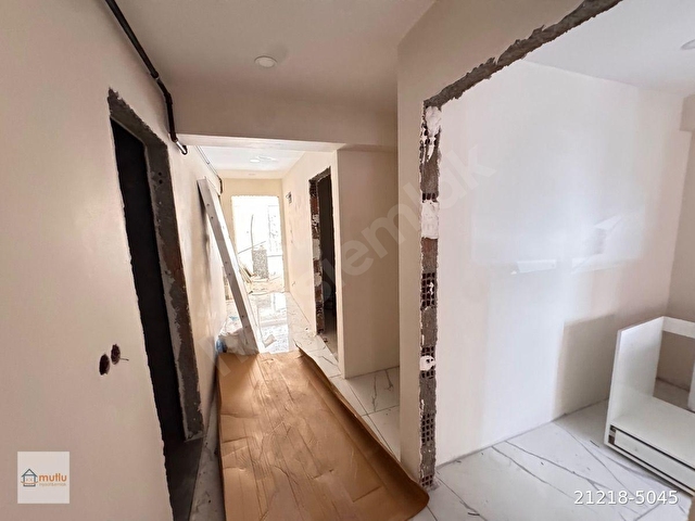 BAHÇELİEVLER ÇAMLIK CADDESİNDE, SIFIR, GÜNEY CEPHE, YÜKSEK GİRİŞ, 2+1 SATILIK DAİRE - Görsel 10