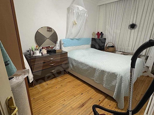 İLKADIM BAHÇELİEVLERDE MERKEZİ SATILIK DAİRE - Görsel 9