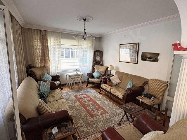 İLKADIM BAHÇELİEVLERDE MERKEZİ SATILIK DAİRE - Görsel 23