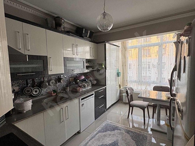 İLKADIM BAHÇELİEVLERDE MERKEZİ SATILIK DAİRE - Görsel 7