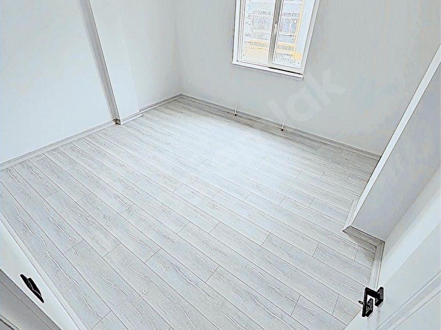 SİNERJİDEN ÇOK GENİŞ VE KULLANIŞLI FULL YAPILI ARA KAT ÖN CEPHE - Görsel 29