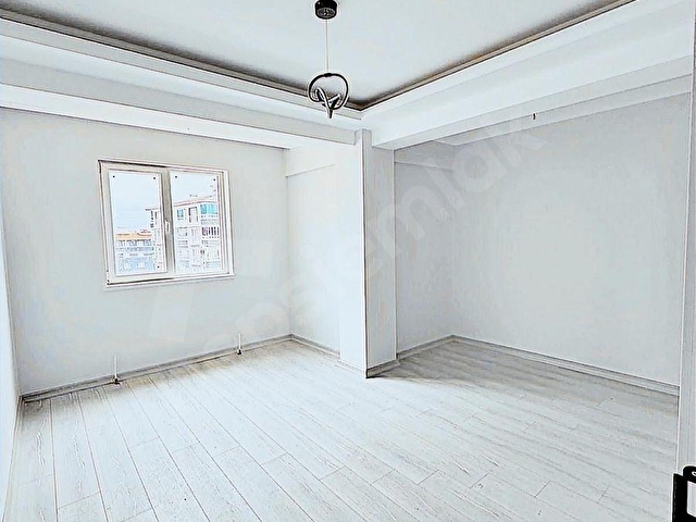 SİNERJİDEN ÇOK GENİŞ VE KULLANIŞLI FULL YAPILI ARA KAT ÖN CEPHE - Görsel 30